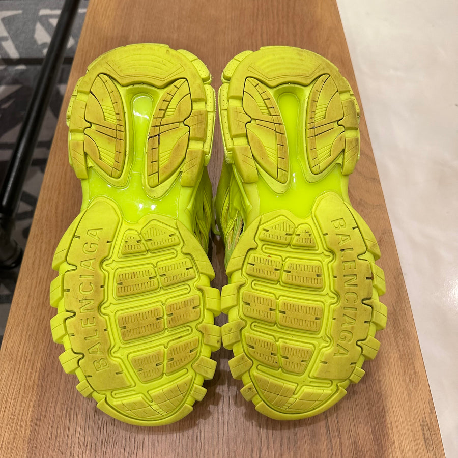 Balenciaga Track.2 Sneaker “Fluorescent Yellow” (USED 43)