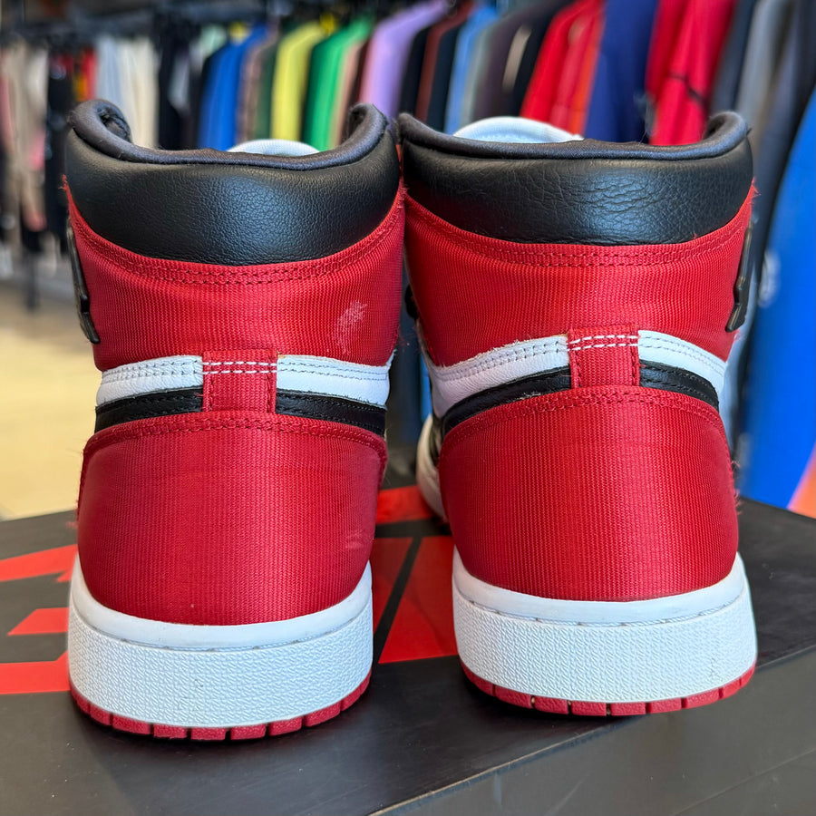 WMNS Air Jordan 1 Retro 